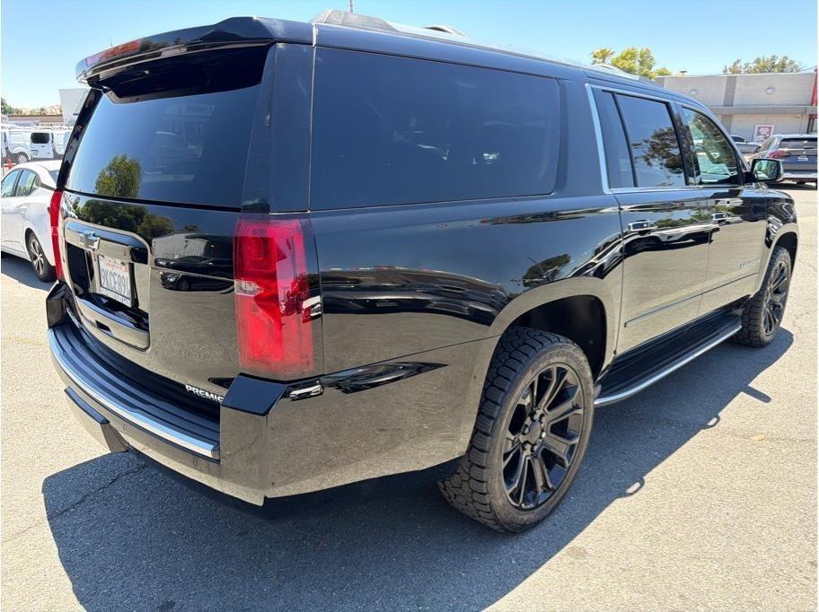 Chevrolet Suburban Premier 4WD 2020