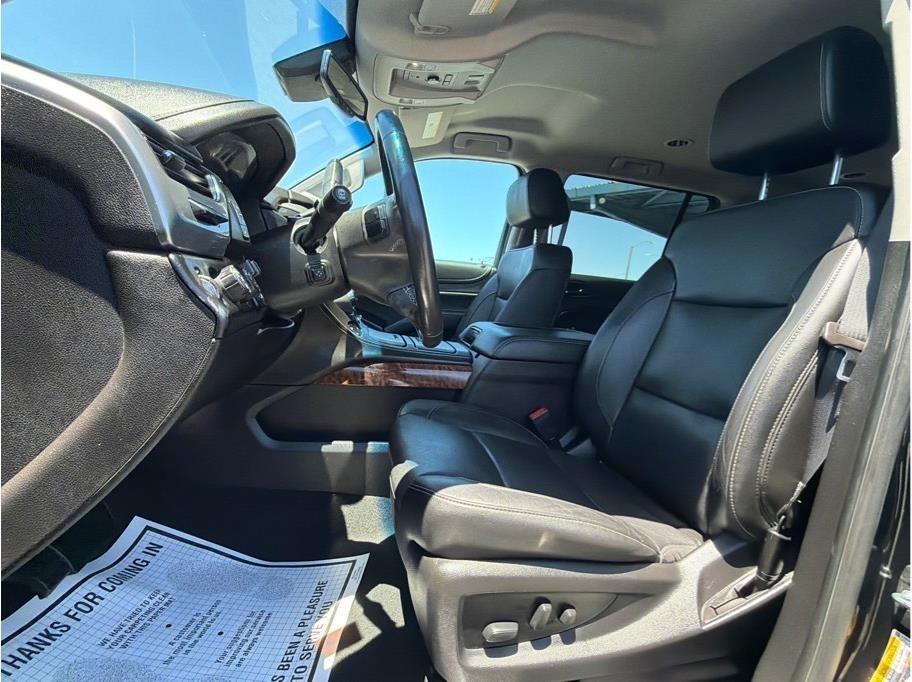 Chevrolet Suburban Premier 4WD 2020
