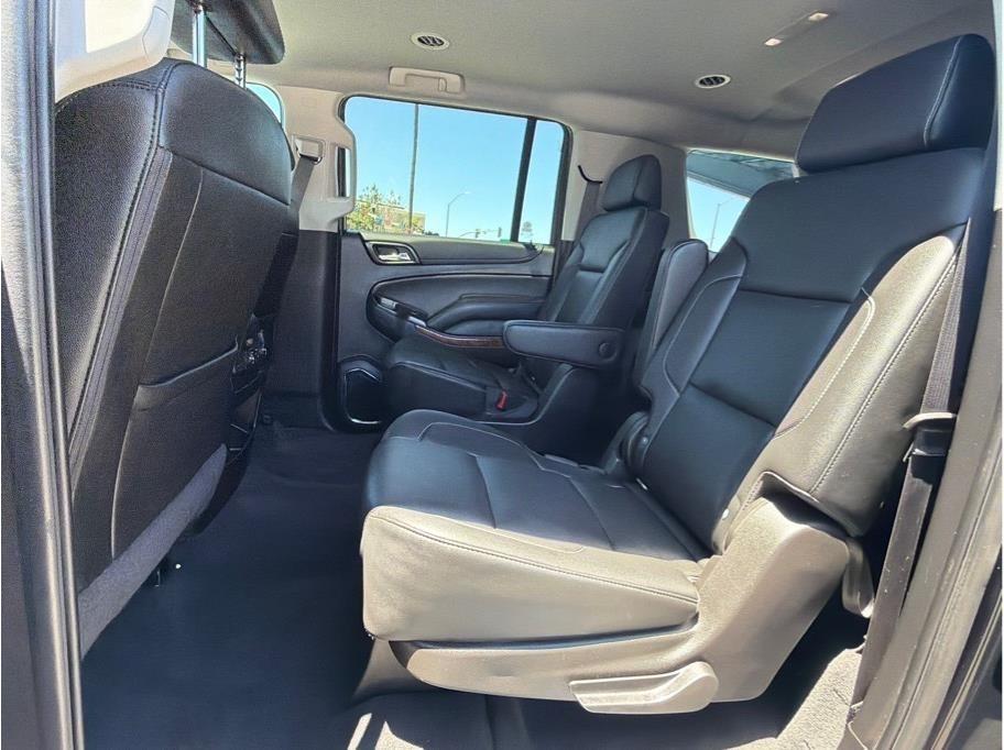Chevrolet Suburban Premier 4WD 2020