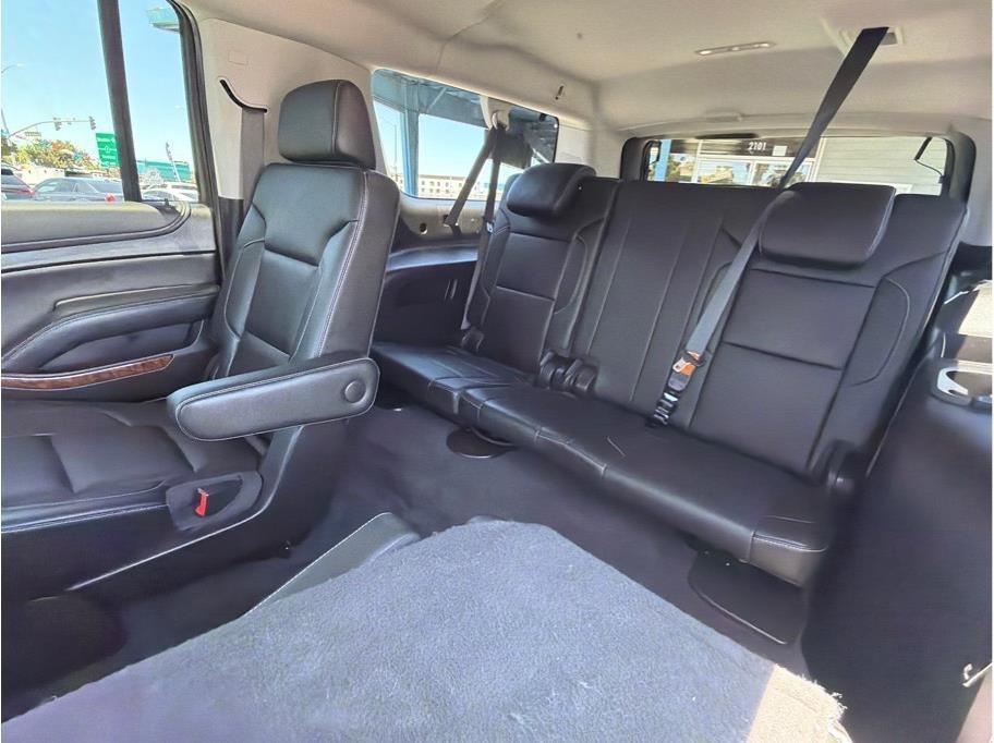 Chevrolet Suburban Premier 4WD 2020