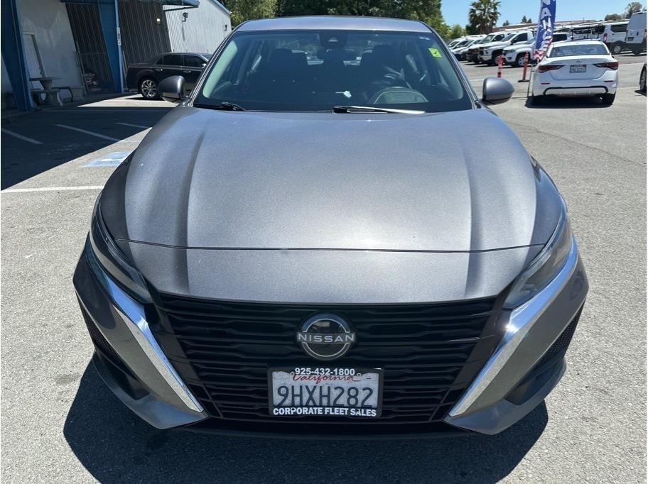Nissan Altima 2.5 SV 2023