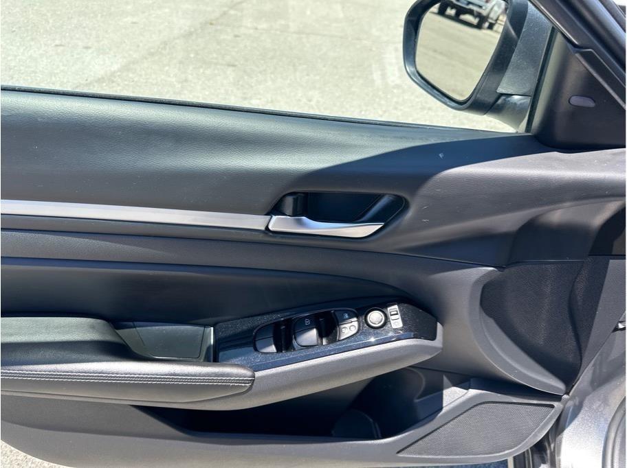 Nissan Altima 2.5 SV 2023