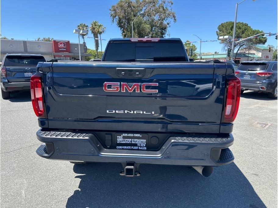 GMC Sierra 3500HD Denali Crew Cab 4WD 2022