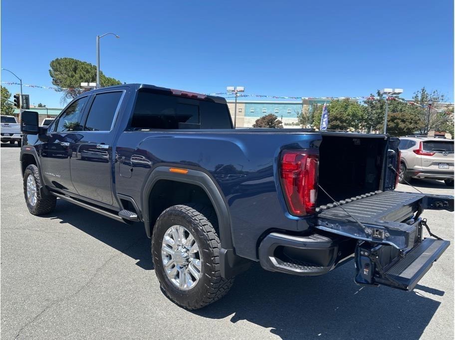 GMC Sierra 3500HD Denali Crew Cab 4WD 2022