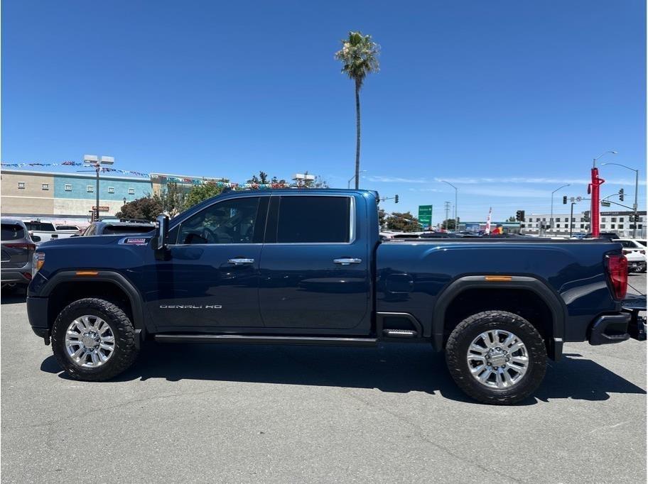 GMC Sierra 3500HD Denali Crew Cab 4WD 2022