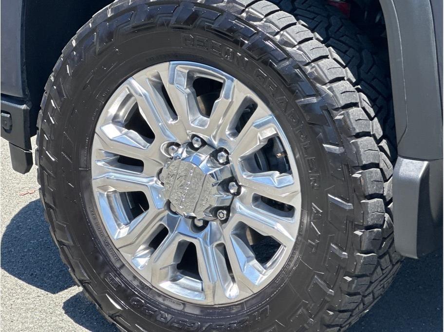 GMC Sierra 3500HD Denali Crew Cab 4WD 2022