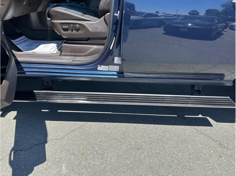 GMC Sierra 3500HD Denali Crew Cab 4WD 2022