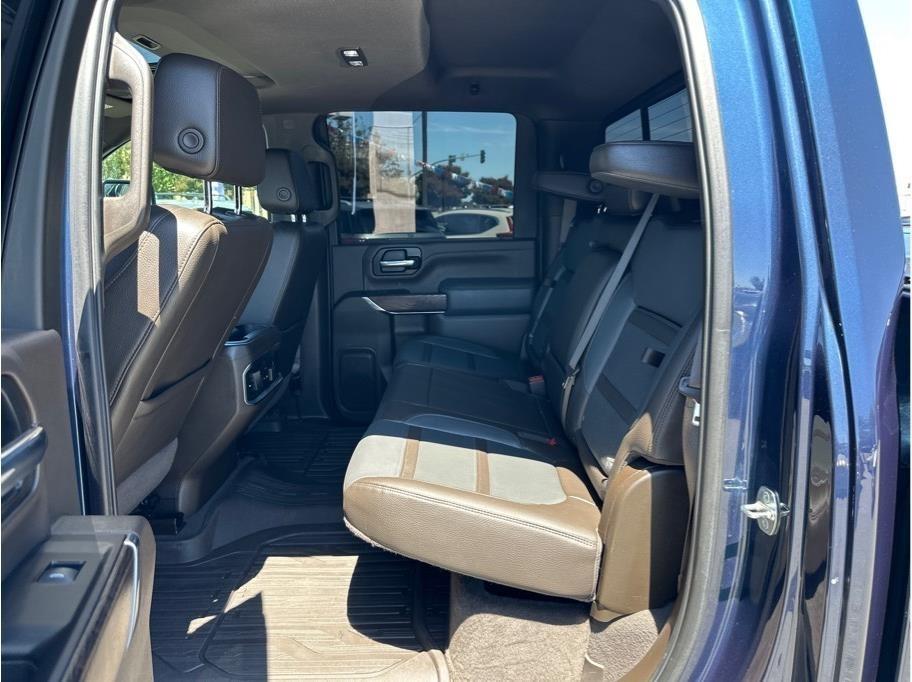GMC Sierra 3500HD Denali Crew Cab 4WD 2022