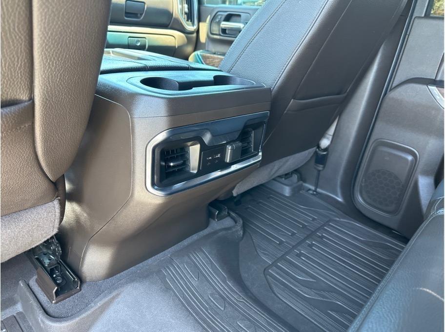 GMC Sierra 3500HD Denali Crew Cab 4WD 2022