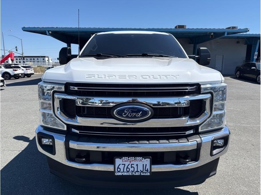Ford F-250 SD XLT Crew Cab 4WD 2022