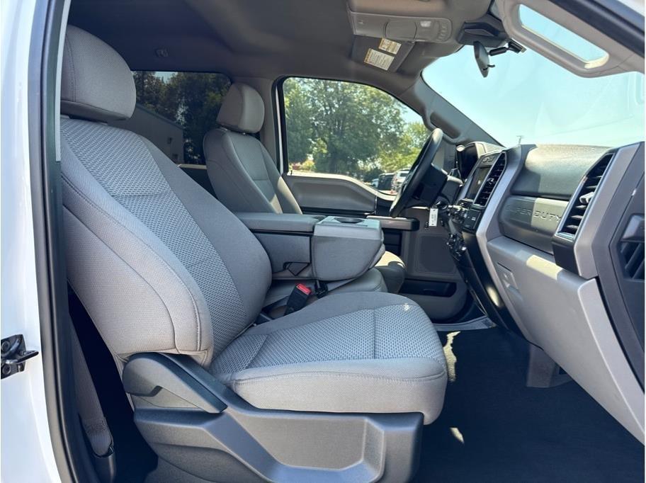 Ford F-250 SD XLT Crew Cab 4WD 2022
