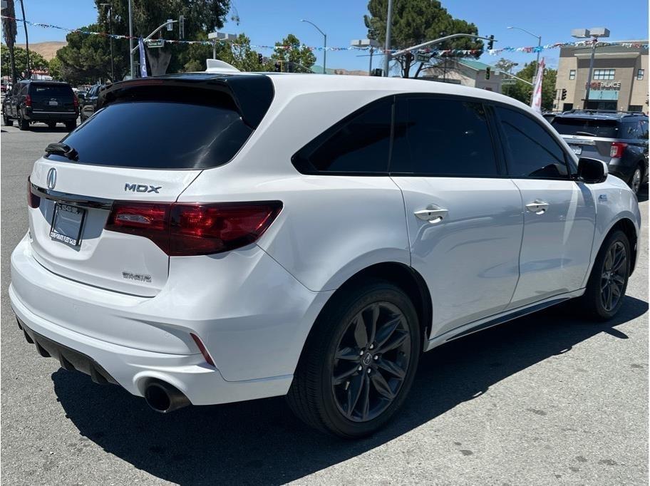 Acura MDX  2020