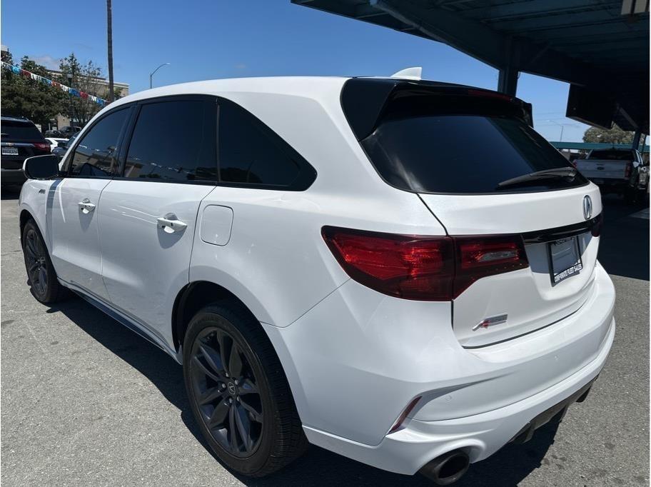 Acura MDX  2020