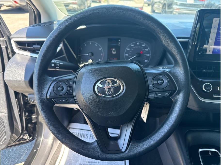 Toyota Corolla LE 2024