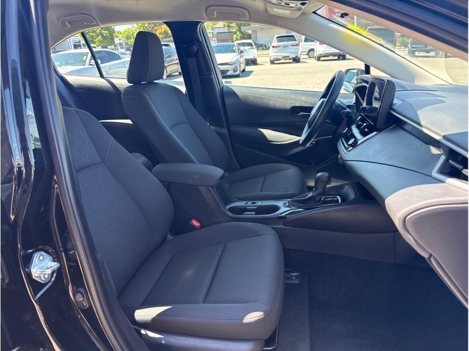 Toyota Corolla LE 2024