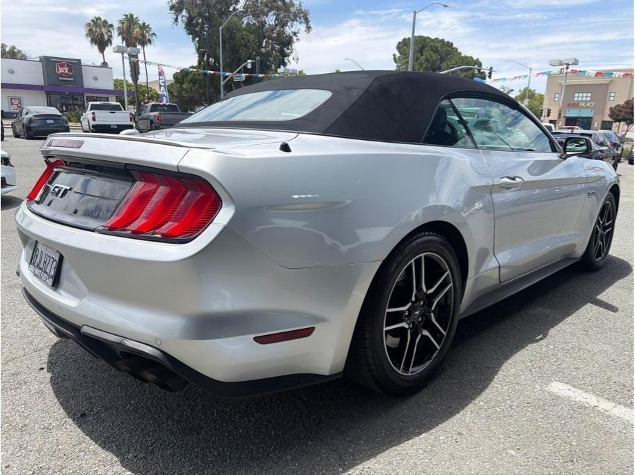 Ford Mustang  2019