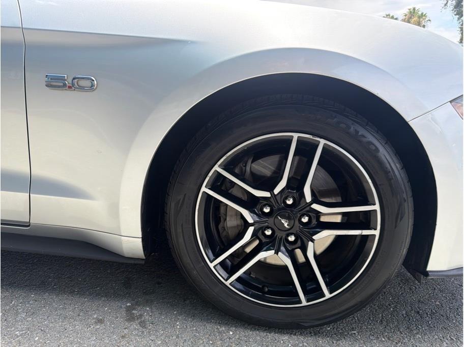 Ford Mustang  2019