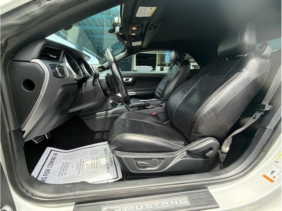Ford Mustang  2019
