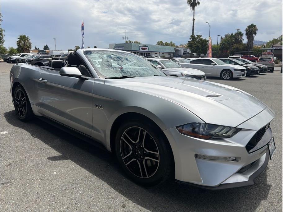 Ford Mustang  2019