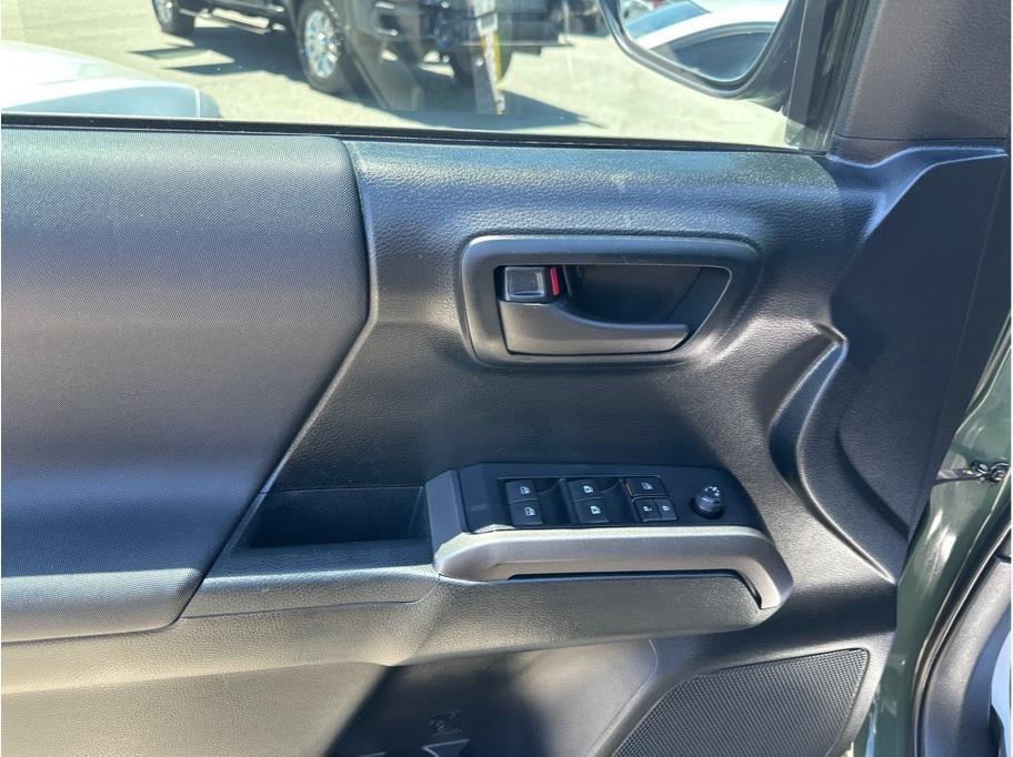 Toyota Tacoma SR5 Double Cab Long Bed V6 6AT 4WD 2021