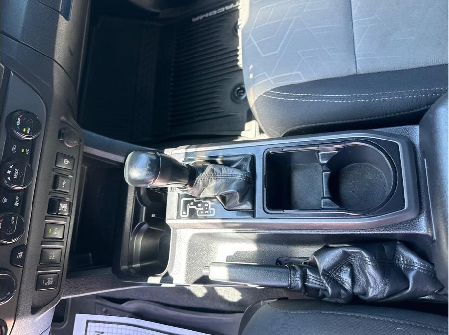 Toyota Tacoma SR5 Double Cab Long Bed V6 6AT 4WD 2021