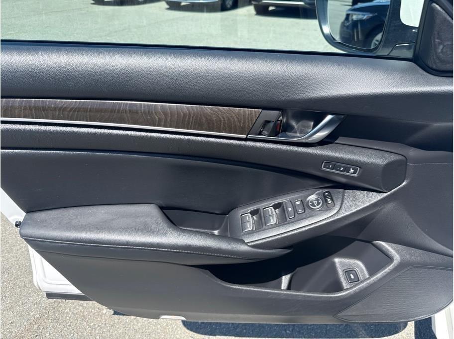 Honda Accord Hybrid Touring 2022