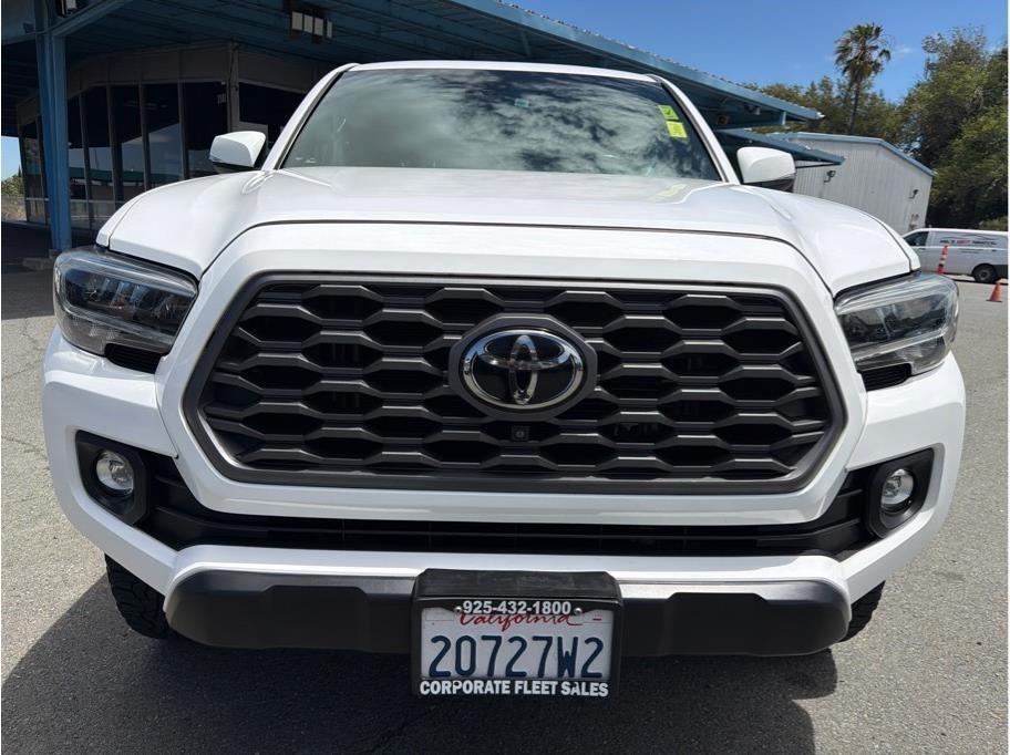 Toyota Tacoma SR5 Double Cab Long Bed V6 6AT 4WD 2020