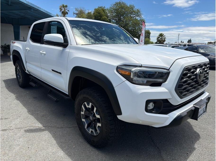 Toyota Tacoma SR5 Double Cab Long Bed V6 6AT 4WD 2020
