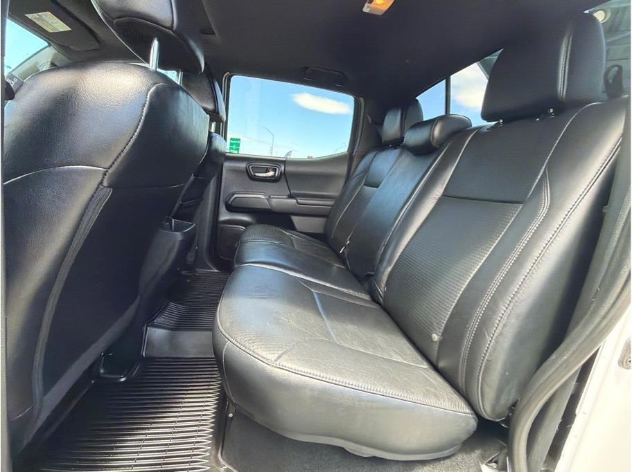 Toyota Tacoma SR5 Double Cab Long Bed V6 6AT 4WD 2020
