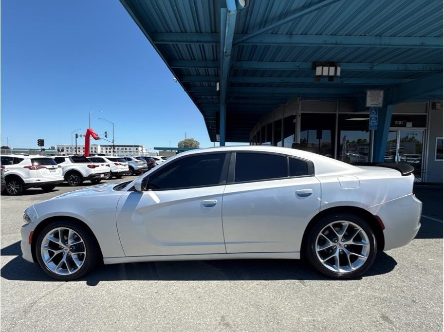 Dodge Charger SXT 2021