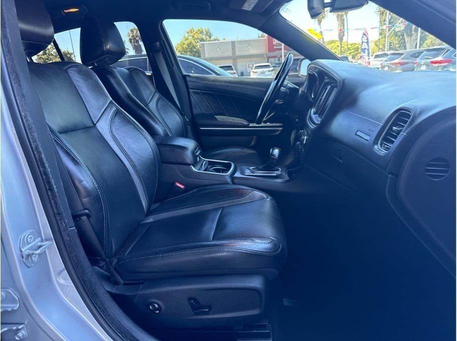 Dodge Charger SXT 2021