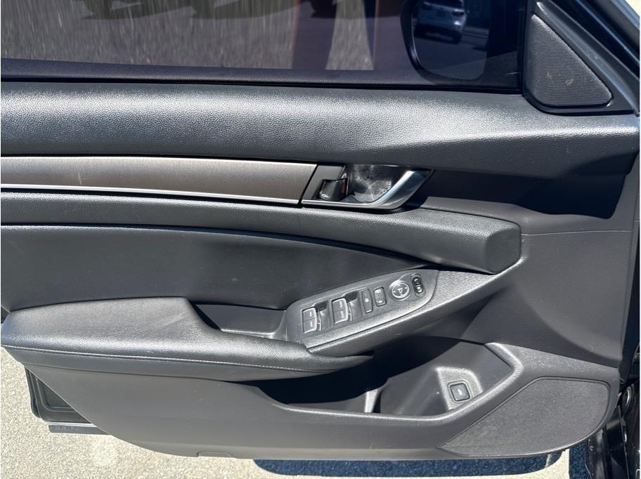 Honda Accord LX CVT 2020