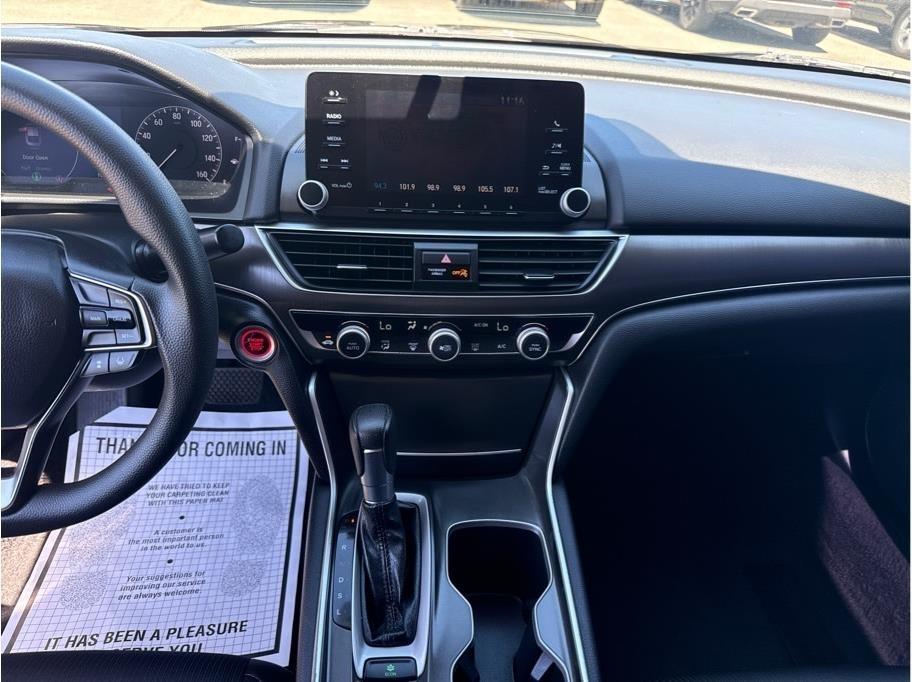 Honda Accord LX CVT 2020