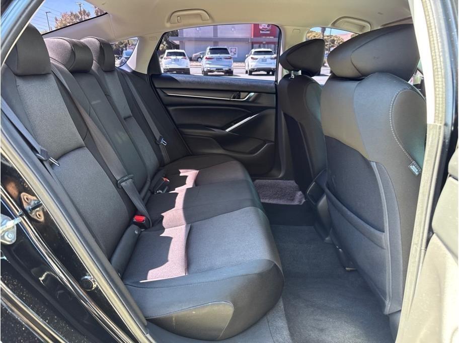 Honda Accord LX CVT 2020