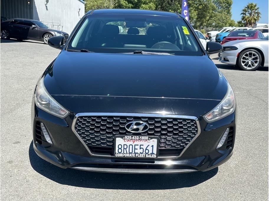 Hyundai Elantra GT Base 6A 2019