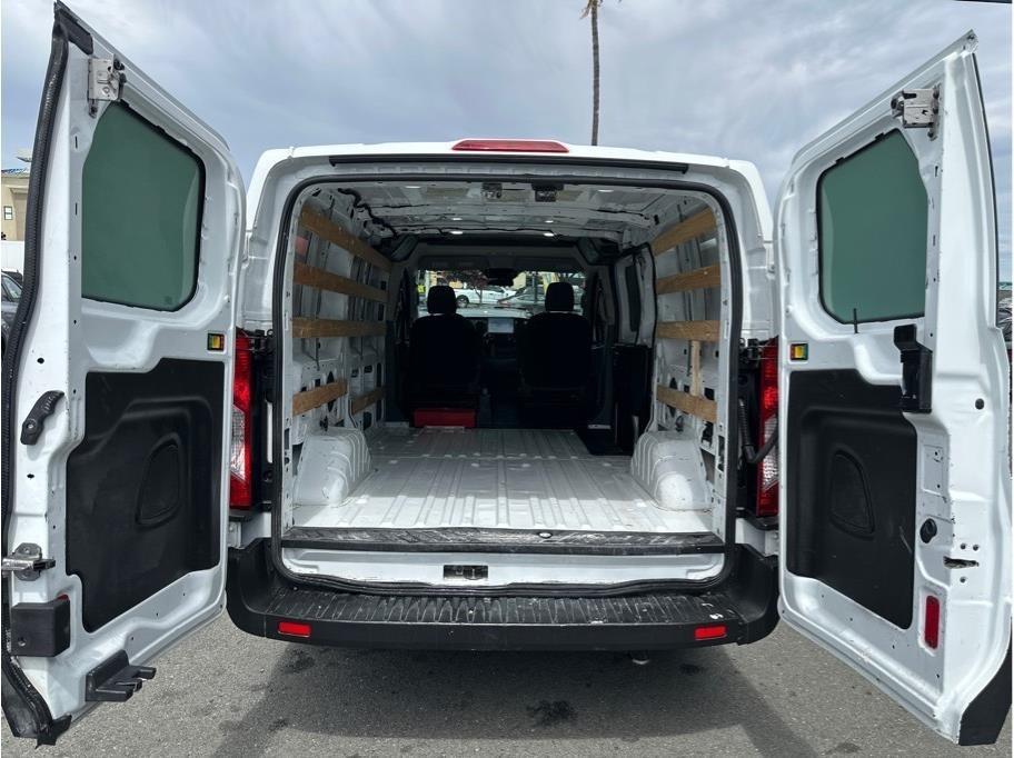 Ford Transit 250 Van Low Roof w/Sliding Pass. 130-in. WB 2020