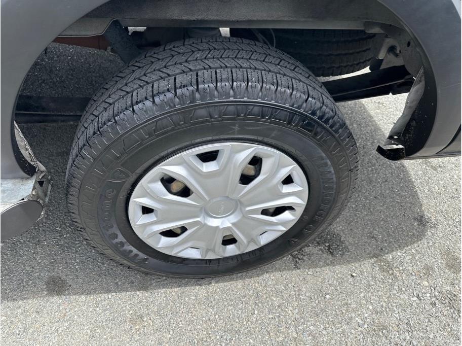 Ford Transit 250 Van Low Roof w/Sliding Pass. 130-in. WB 2020