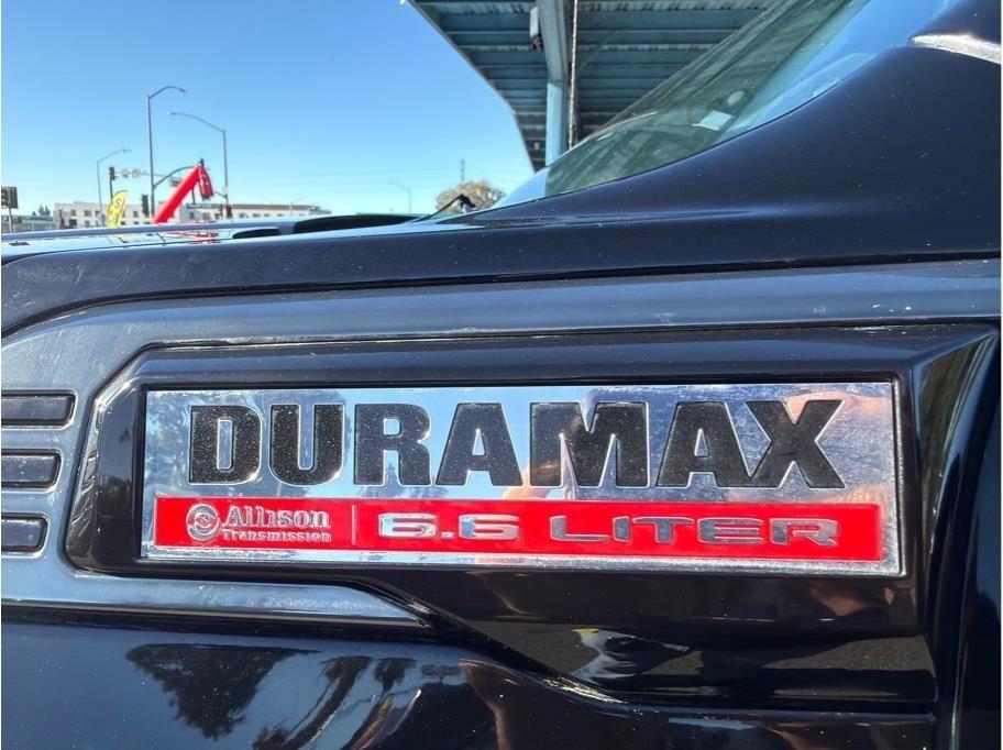 GMC Sierra 2500HD AT4 Crew Cab 4WD 2024