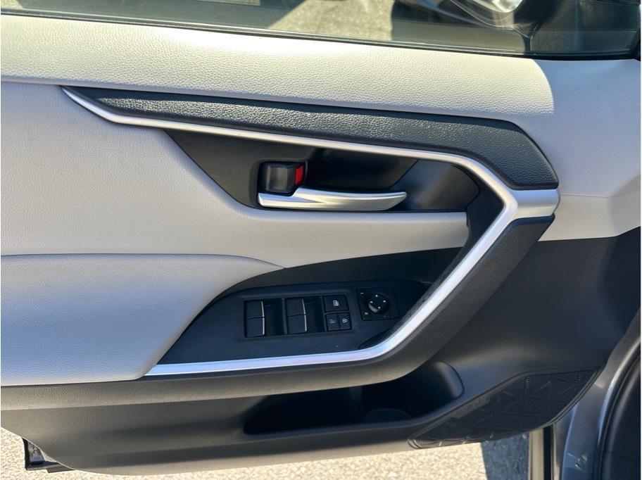 Toyota RAV4 XLE Premium 2019