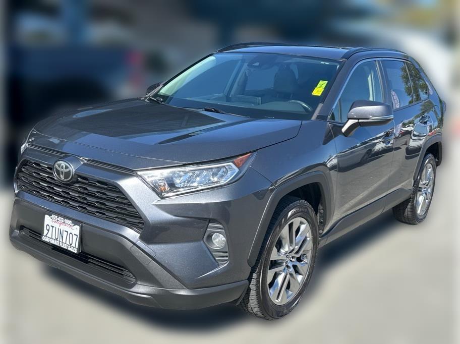 Toyota RAV4 XLE Premium 2019
