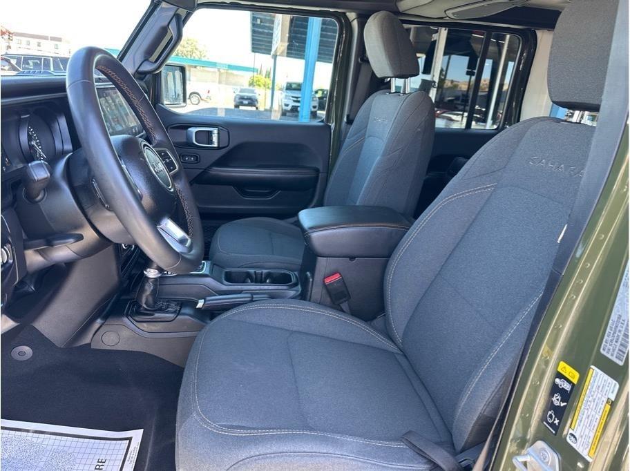 Jeep Wrangler 4xe Sahara 2024