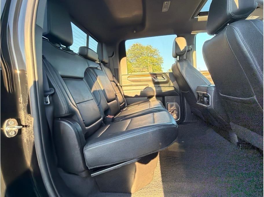 GMC Sierra 3500HD Denali Crew Cab 4WD 2024