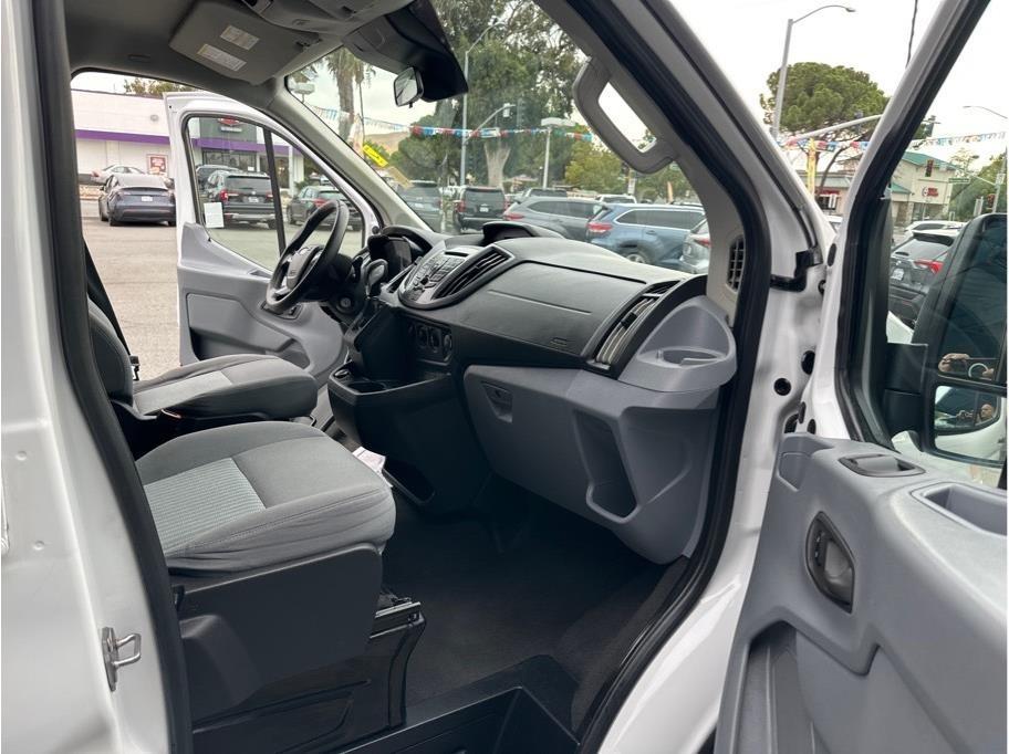 Ford Transit 350 Wagon Low Roof XLT 60/40 Pass. 148-in. WB 2018