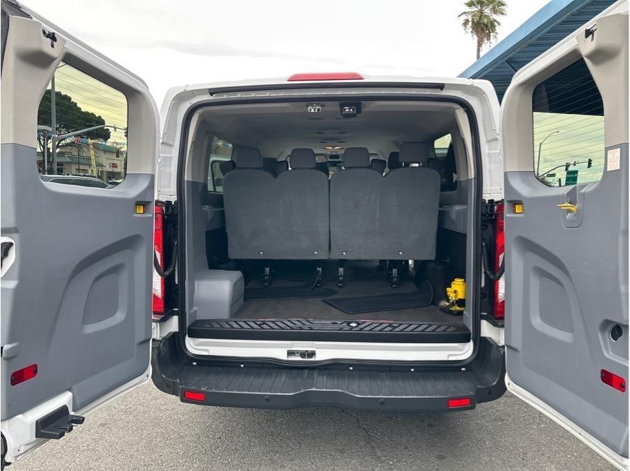 Ford Transit 350 Wagon Low Roof XLT 60/40 Pass. 148-in. WB 2018