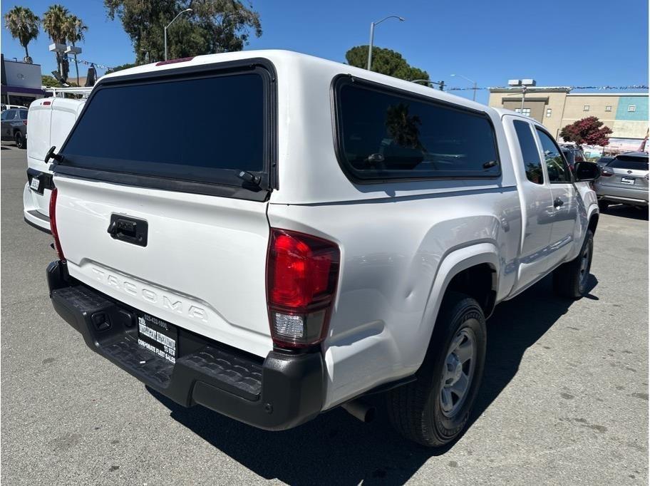 Toyota Tacoma SR5 Access Cab I4 6AT 2WD 2022