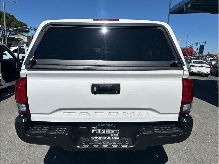 Toyota Tacoma SR5 Access Cab I4 6AT 2WD 2022
