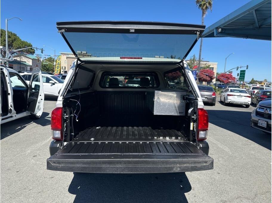 Toyota Tacoma SR5 Access Cab I4 6AT 2WD 2022