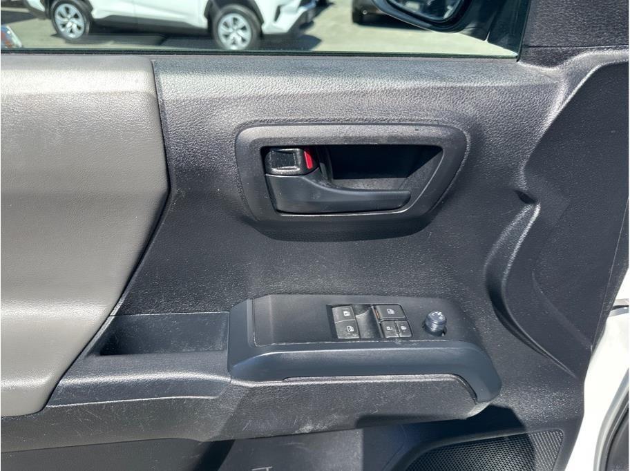 Toyota Tacoma SR5 Access Cab I4 6AT 2WD 2022