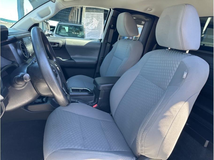 Toyota Tacoma SR5 Access Cab I4 6AT 2WD 2022
