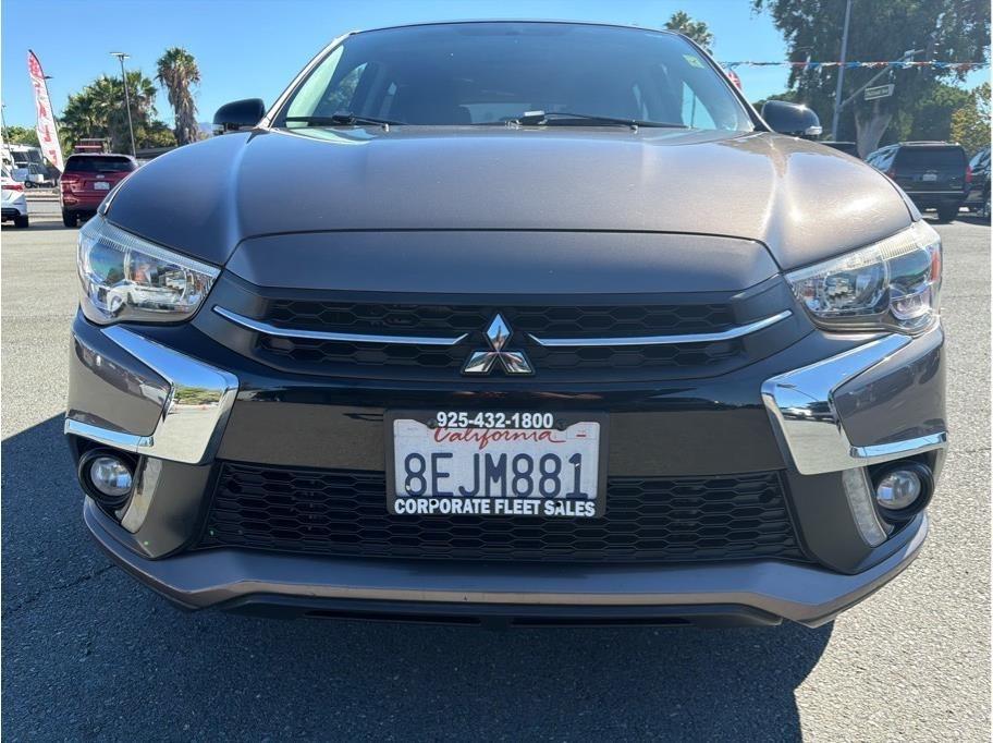 Mitsubishi Outlander Sport 2.0 ES 5M 2018